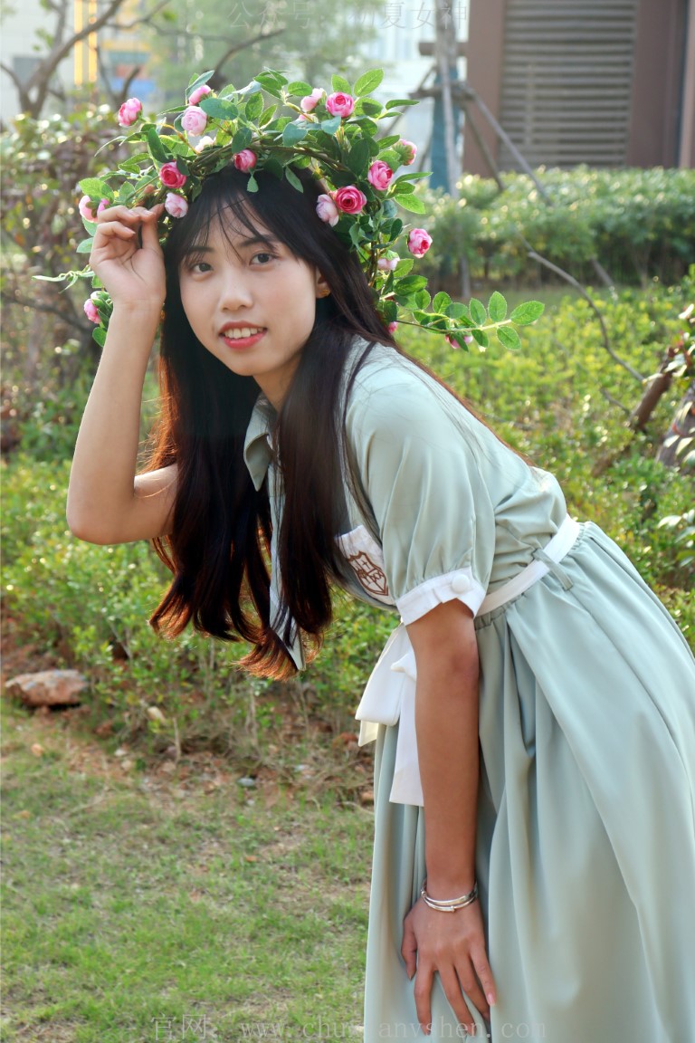 初夏女神 NO.002 雪糕~法式复古连衣裙搭36码白皮鞋