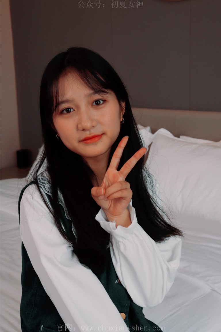 初夏女神 No.005 沙沙 牛仔M码长裙搭小黑皮鞋