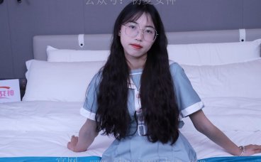 初夏女神 NO.008 雪糕 浅蓝色JK裙搭配小白鞋[135P/1V/4.29GB]